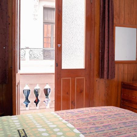 Yaki Hostel Ліма Екстер'єр фото